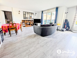 Appartement traversant 2-3 pièces Courbevoie