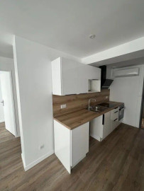 Beau 2 pièces 40m² meublé et neuf climatisé Saint-Étienne