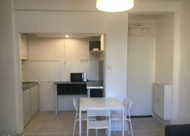Beau 2P entièrement rénové meublé 33m2 à Blancarde Marseille 4ème