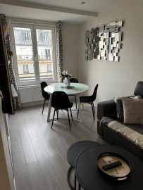 Beau 2P meublé 40m² canal Faubourg Saint Martin Paris 10ème