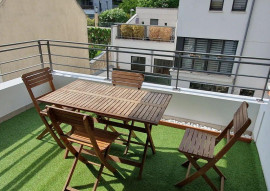 Beau 2P meublé 42m² +balcon face ile de la Jatte Courbevoie