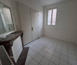 BEAU 2P RDC 38M2 A VINCENNES ENTIEREMENT RENOVE Vincennes
