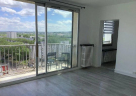 Beau 3P 58m² avec balcon sans vis-à-vis lumineux Poissy