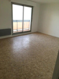 Beau F2 de 50m² avec balcon en centre Ville Vierzon