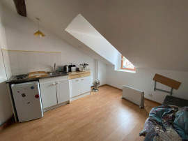 Beau studio 19m² sur cour Grenoble