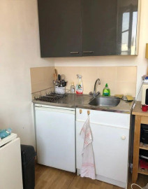 Beau studio meublé 13m² en bon état Montrouge