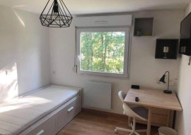Beau studio meublé 18m² refait à neuf au calme Nantes