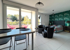 Beau T1 bis de 32m² meublé entièrement équipé Annecy