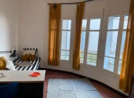 Beau T1 meublé 19m² rénové proche Saint Charles Marseille 1er