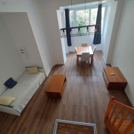 Beau T2 62m² meublé entièrement neuf en duplex Nice