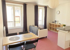 Beau T2 meublé 45m²  proche Tréfilerie Saint-Étienne
