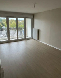Beau T3 65m² entièrement refait à neuf Reims