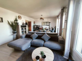 Beau T3 79m² avec superbe terrasse Reims