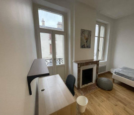 Belle chambre dispo dans coloc 180m² à Nancy Nancy