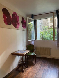 Belle studette Paris 16ème