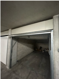 BOX GOUDARD - STOCKAGE/PETITE VOITURE/ DEUX ROUES Marseille 5ème