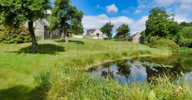 BRETAGNE PROPRIETE AVEC SON MOULIN 20 HA ETANG Penmergues