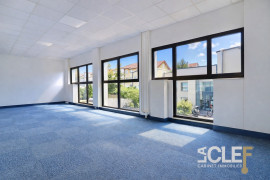 Bureaux privé, cuisine et salle de réunion Bagneux