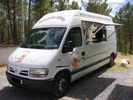 Camion ambulante sandwicherie friterie Le Noyer