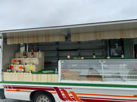 camion vitrine réfrigérée Neuvy-au-Houlme