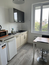 Chambre meublee place d'Erlon Reims