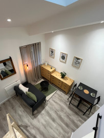 CHARMANT APPARTEMENT MEUBLE Saint-seurin-de-cursac
