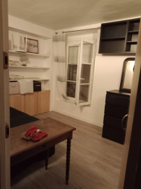 Charmant studio dans le 9ème Paris