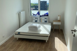 Colocation dans un T5 - Balcon – La Courneuve La Courneuve