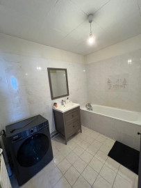 COLOCATION LUMINEUSE PRES DE CERGY PREFECTURE Osny