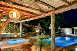 CORSE DU SUD VILLA 320 M² VUE DOMINANTE Ajaccio