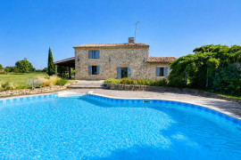 Domaine avec gîte et écuries Brouqueyran