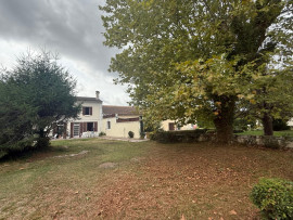 En EXCLUSIVITE Ménesplet