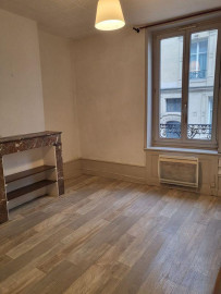 F2 Nancy centre gare rue du Grand verger au calme Nancy