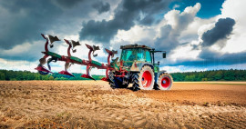 GERS EXPLOITATION AGRICOLE 320 HA IRRIGUES LACS Aignan