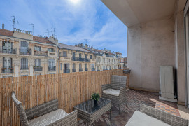Grand 4 pièces en centre ville - idéal pour une vie tout à pied Nice