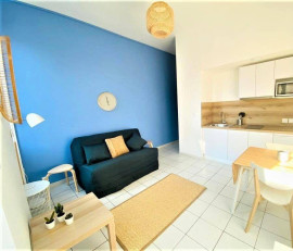 Grand studio, calme et lumineux 20m² refait à neuf Marseille 4ème