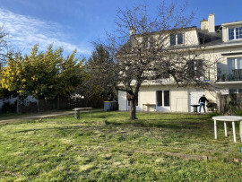 Grande maison 6 chambre avec un grand jardin Nantes