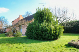 Havre de paix en Bourbonnais : Villa d'exception à saisir Autry-Issards