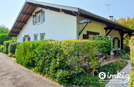 Jolie maison 5 pièces de 150m2 Biganos