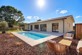 LANGON - MAISON CONTEMPORAINE AVEC PISCINE Le Langon