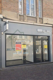 Local commercial moderne en plein centre-ville Saint-Quentin