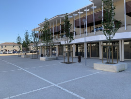 Local professionnel Salon-de-Provence
