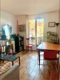 Location T2 Stalingrad 40m2 1175e cc Paris 18ème