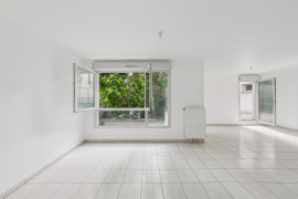 Lot 02 St Denis Saint-Denis