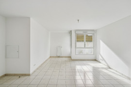 Lot C28 St Denis Saint-Denis