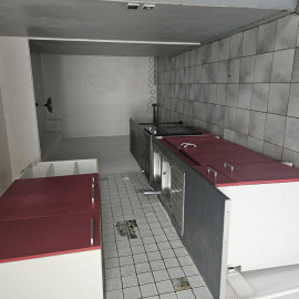 LOUE BEL APPARTEMENT LUMINEUX  DE TYPE  F4 Villepinte