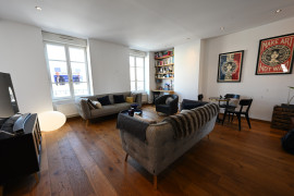 LYON 8 - appartement de caractère sur la Place Ambroise Courtois Lyon 8ème
