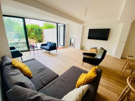 Magnifique coliving 250m² metro Gainsbourg M11 Paris 20ème