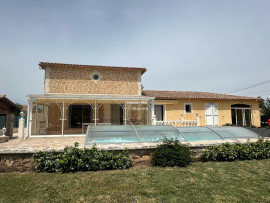 Magnifique villa contemporaine avec piscine Le Luc