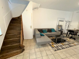 Maison 2 chambres, bureau et cour Amiens